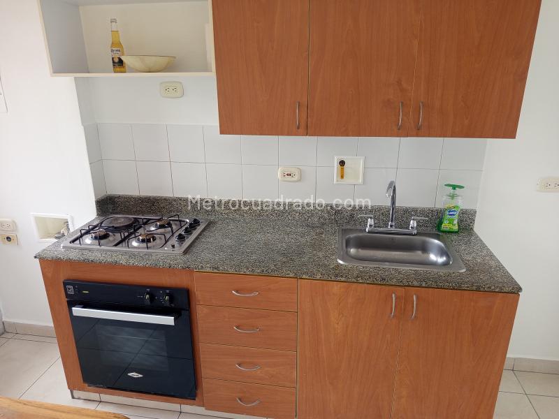 3BR Apartment with Balcony in Belen Loma de los Bernal