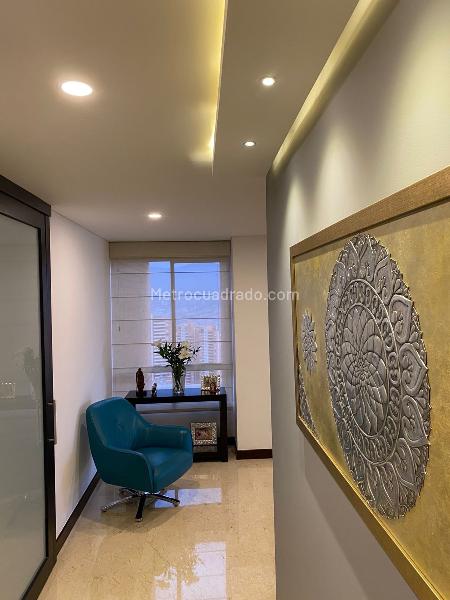 Apartamento de 220 m² con 3 Alcobas y 5 Baños en La Calera - 6