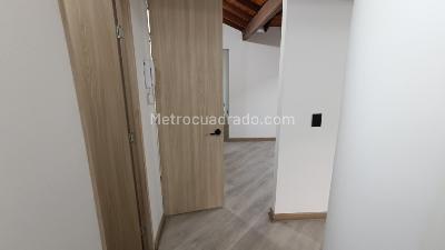 Apartaestudio en arriendo en Calasanz, Medellín, 55 m² · foto 6 de 8