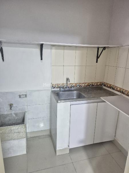 Spacious 5BR House for Rent in Belen Rosales - 9