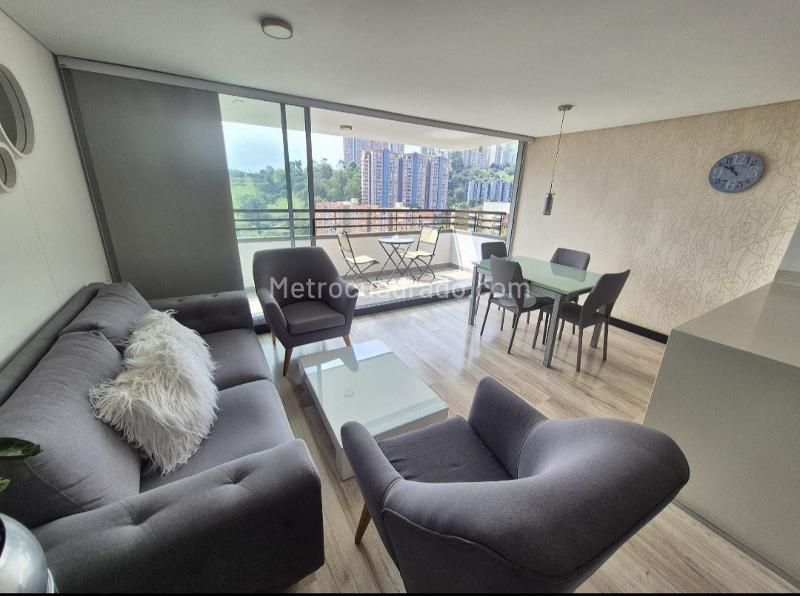 Apartamento de 2 Alcobas con Balcón y Excelente Acceso en Rodeo Alto - 4