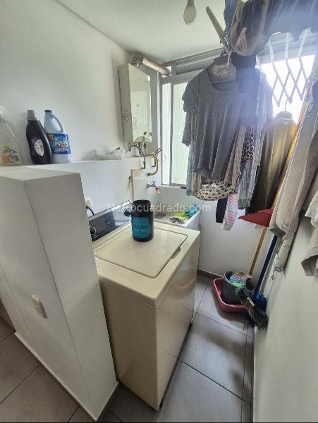 Apartamento de 2 Alcobas con Balcón y Excelente Acceso en Rodeo Alto - 6