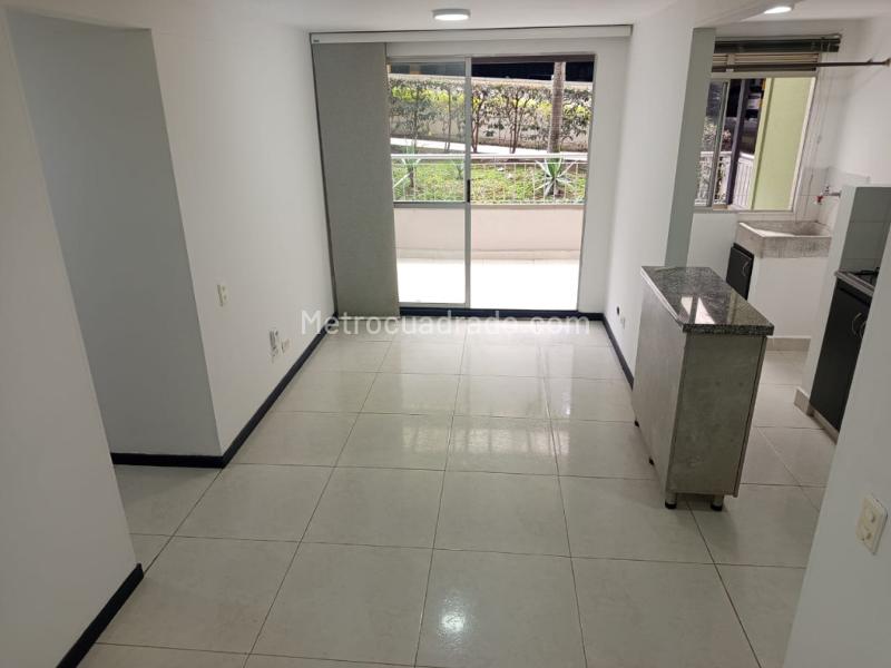 Apartamento en Renta de 3 Alcobas en Rodeo Alto, Medellín - 5