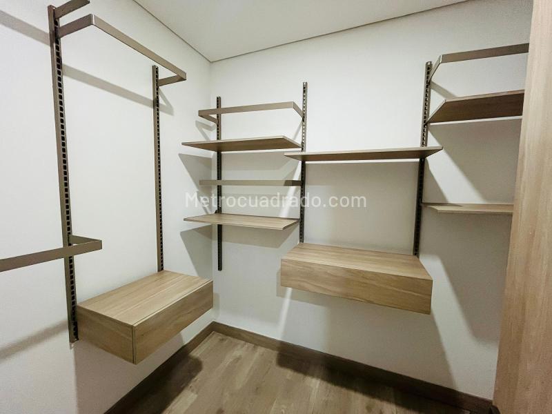 Apartamento en Arriendo, Loma El Chocho, Envigado - 3