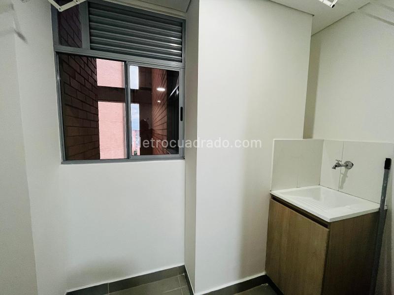 Apartamento en Arriendo, Loma El Chocho, Envigado - 4