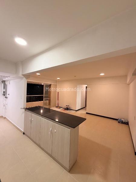 3BR Apartment for Rent in Sabaneta (Asdesillas) - 2