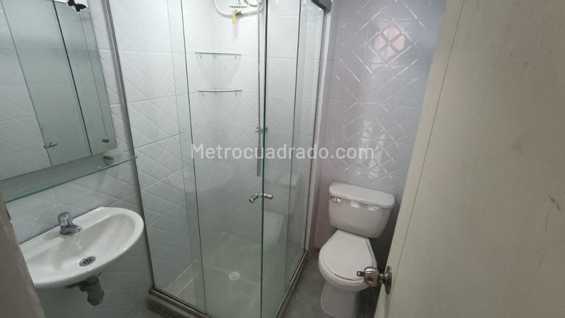 Apartamento de 2 Alcobas en Robledo (60 m², Calentador a Gas) - 8