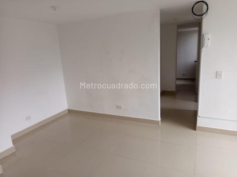 Cozy 3BR Apartment for Rent in San Javier - 6