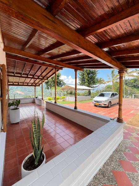 Casa – Bello - Más