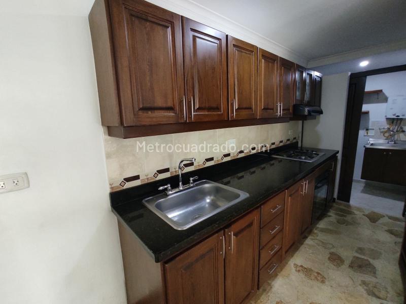 Apartamento de 3 Alcobas en Laureles - 4