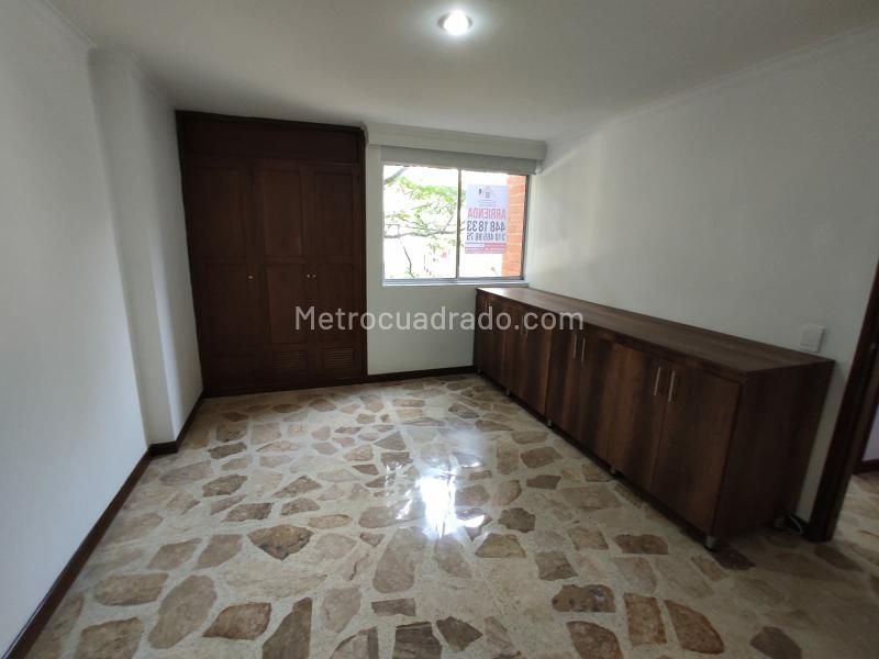 Apartamento de 3 Alcobas en Laureles - 6