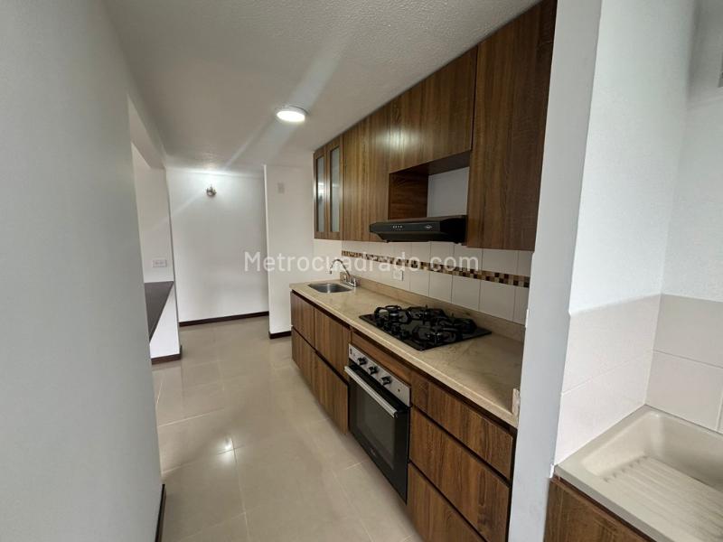 3BR Apartment with Study in El Poblado - 4