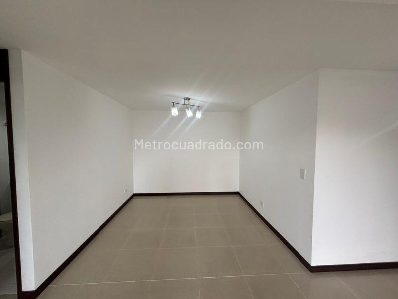 3BR Apartment with Study in El Poblado - 7