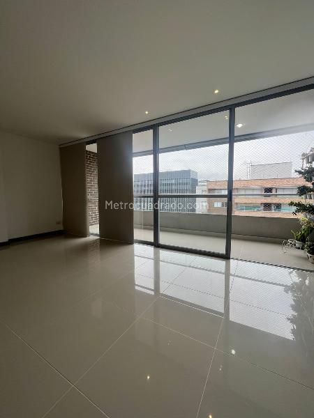 Apartamento Moderno de 3 Alcobas con BBQ en Ciudad del Río - 2