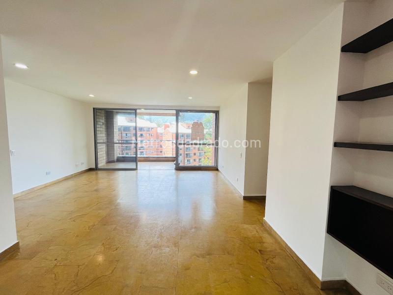 3BR Apartment in Loma Del Escobero (100 m²) - 4