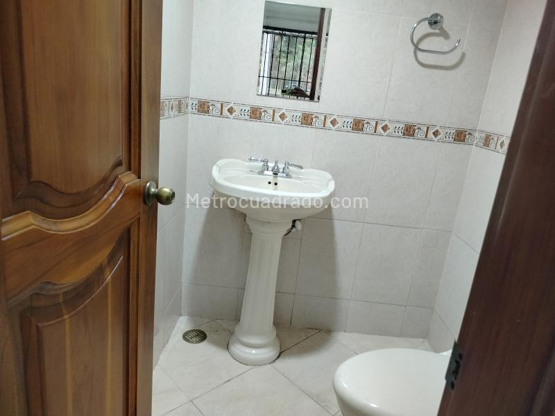 Casa en Arriendo, Villagrande, Envigado - Widok 3