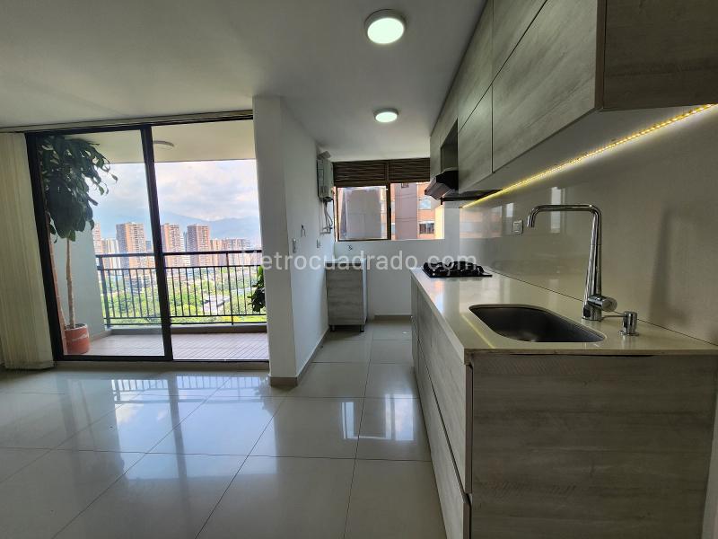 3BR Apartment in Castropol (80 m²)