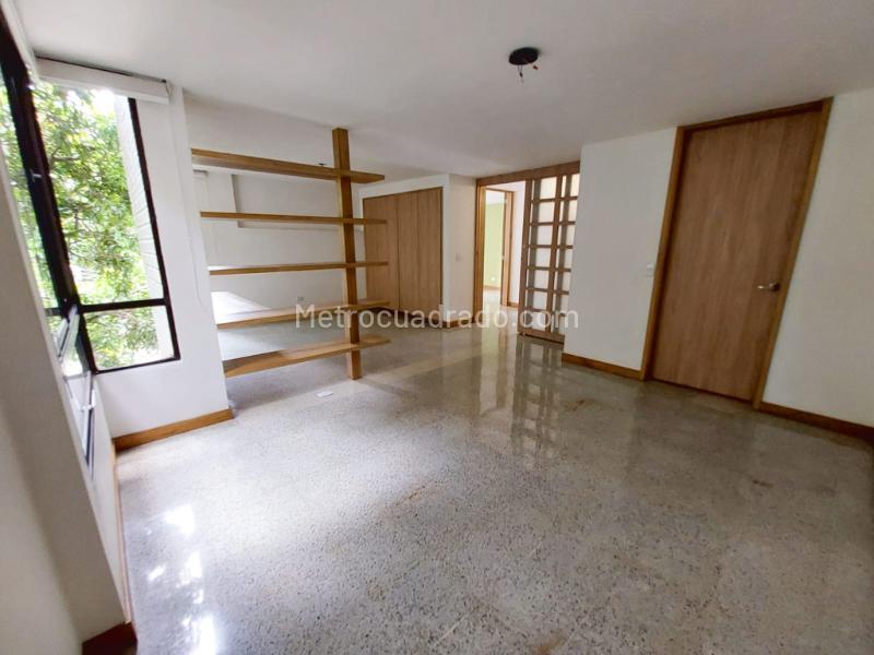 2BR Apartment in Patio Bonito (132 m²) - 2