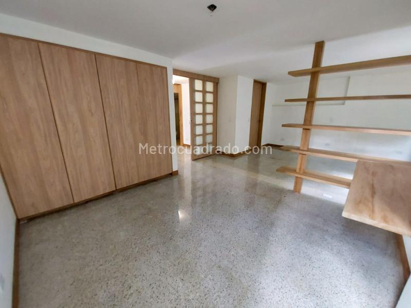2BR Apartment in Patio Bonito (132 m²) - 3