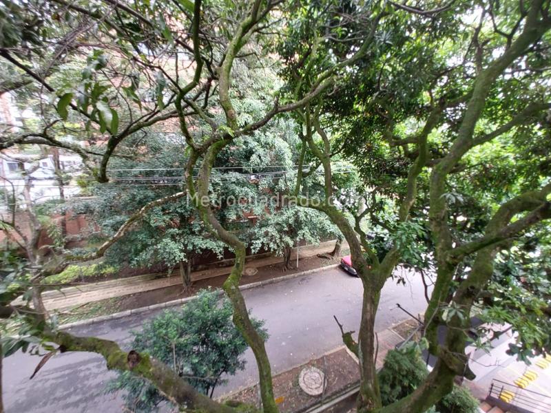 2BR Apartment in Patio Bonito (132 m²) - 4