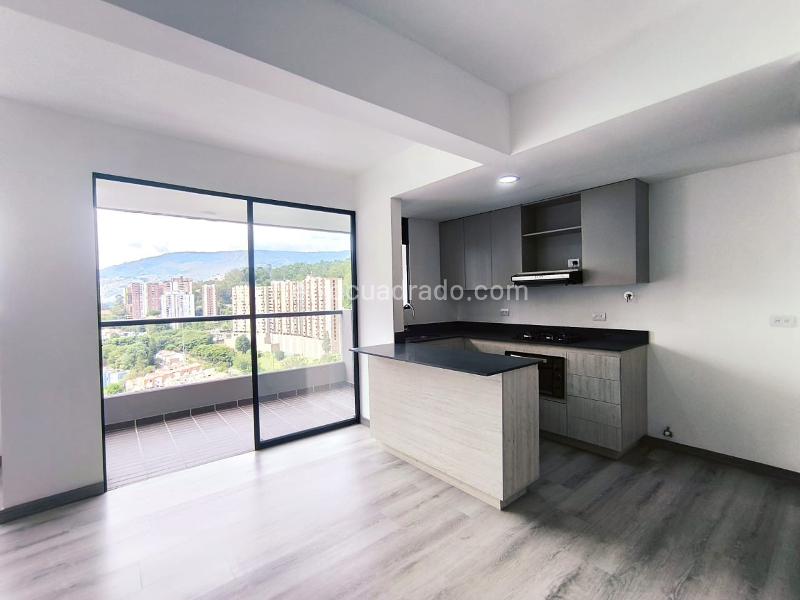 Apartamento en Arriendo, Las Palmas, Medellín - 2