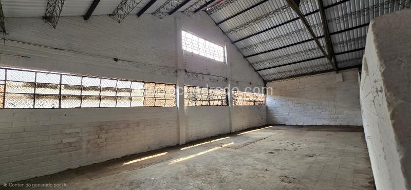 Bodega en Arriendo, Cristo Rey, Medellín - Vista 3