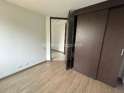 Apartamento de 3 alcobas en arriendo en Altos Del Poblado, Medellín, 85 m² · foto 4 de 16