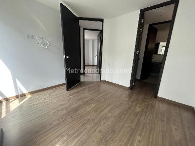 Apartamento de 3 alcobas en arriendo en Altos Del Poblado, Medellín, 85 m² · foto 8 de 16