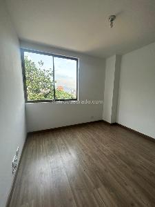 Apartamento de 3 alcobas en arriendo en Altos Del Poblado, Medellín, 85 m² · foto 15 de 16