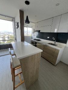 Apartamento de 3 alcobas en arriendo en La Hondonada, Medellín, 65 m² · foto 2 de 6