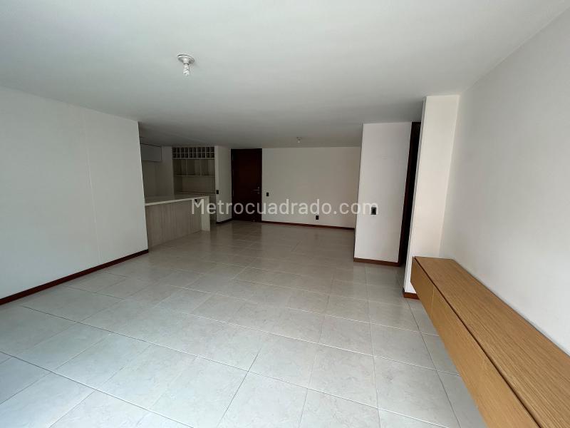 3BR Apartment in Zuñiga (106 m²) - 2