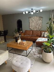 Apartamento de 3 alcobas en venta en El Poblado, Medellín, 85 m² · foto 3 de 9