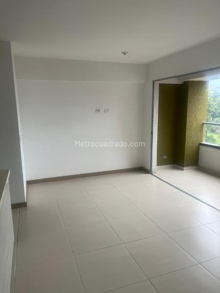 3BR Apartment in Suramerica (75 m²) - 2