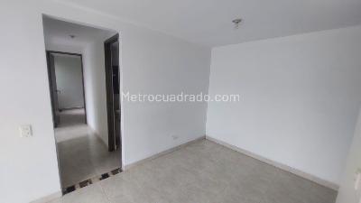 Apartamento en arriendo en Belen, Medellín · foto 11 de 16