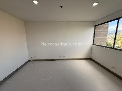 Apartamento de 2 alcobas en arriendo en Castropol, Medellín, 92 m² · foto 10 de 12