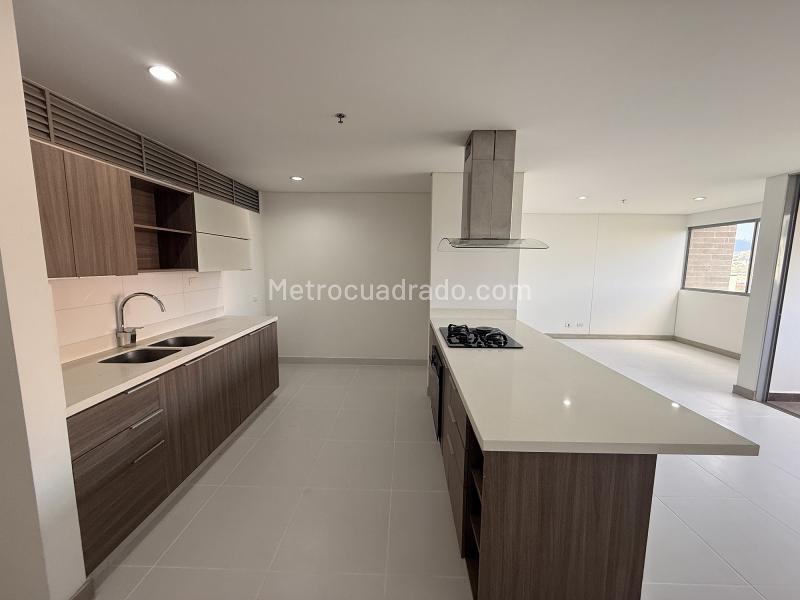 2BR Apartment in Castropol (92 m²)
