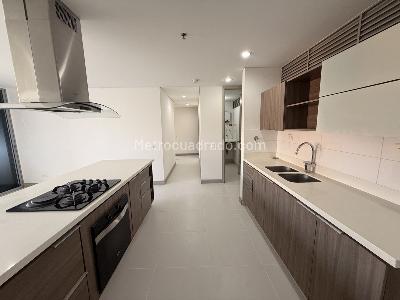 Apartamento de 2 alcobas en arriendo en Castropol, Medellín, 92 m² · foto 2 de 12