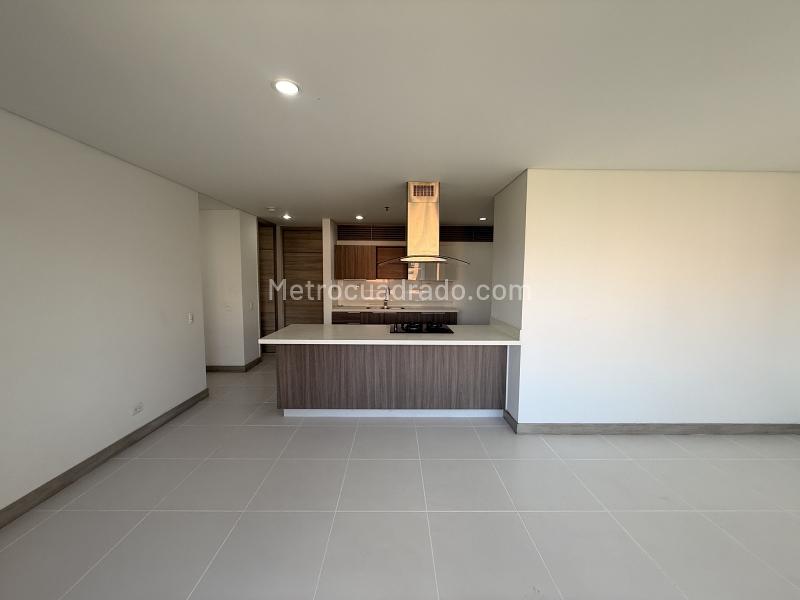 2BR Apartment in Castropol (92 m²) - 4