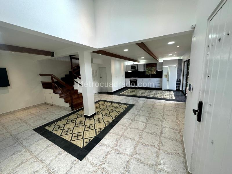 3BR House in Santa Elena (250 m²) - 4