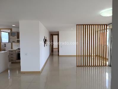 Apartamento de 3 alcobas en arriendo en Santa Maria De Los Angeles, Medellín, 150 m² · foto 4 de 20