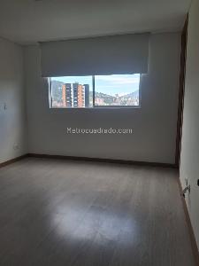Apartamento de 3 alcobas en arriendo en Abadia, Medellín, 85 m² · foto 10 de 12