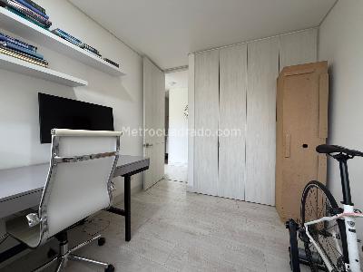 Apartamento de 3 alcobas en arriendo en Loma El Chocho, Medellín, 98 m² · foto 7 de 12