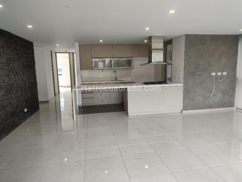3BR Apartment in El Poblado (160 m²)