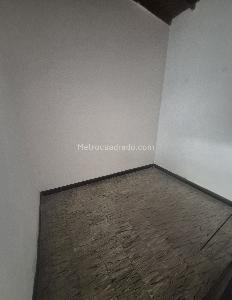 Casa de 4 alcobas en arriendo en Calasanz, Medellín, 150 m² · foto 5 de 14