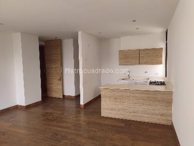 Apartamento en arriendo en El Poblado, Medellín · foto 3 de 12