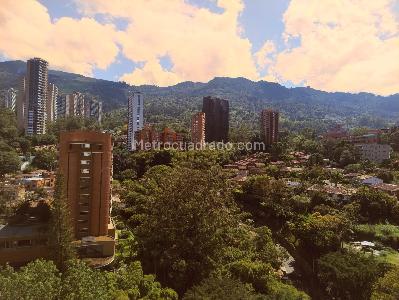 Apartamento en arriendo en El Poblado, Medellín · foto 11 de 12