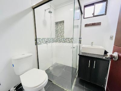 Casa de 4 alcobas en venta en El Salado, Envigado, 430 m² · foto 11 de 20