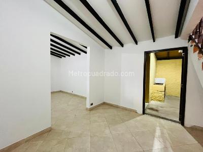Casa de 4 alcobas en venta en El Salado, Envigado, 430 m² · foto 16 de 20