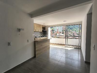 Apartamento de 3 alcobas en venta en San Gabriel, Bello, 53 m² · foto 2 de 18
