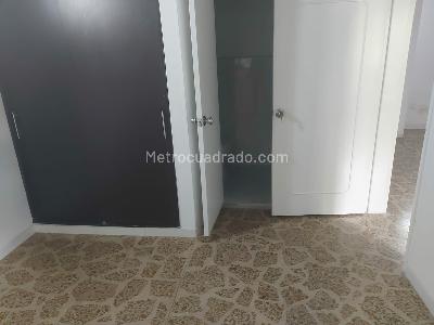 Casa de 5 alcobas en arriendo en Belen Malibu, Medellín, 220 m² · foto 18 de 20